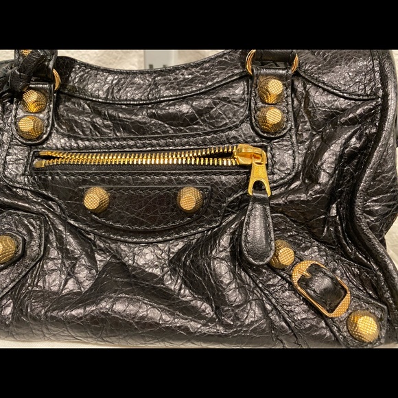 Balenciaga - Picture 2 of 6